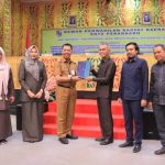 DPRD Kota Pekanbaru Sahkan Perda Penyelenggaraan Administrasi Kependudukan