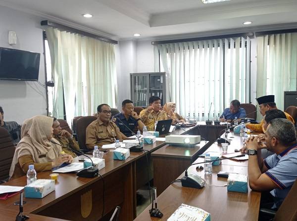 Komisi III Hearing Dinas Pendidikan Pekanbaru, Hal Ini yang Dibahas