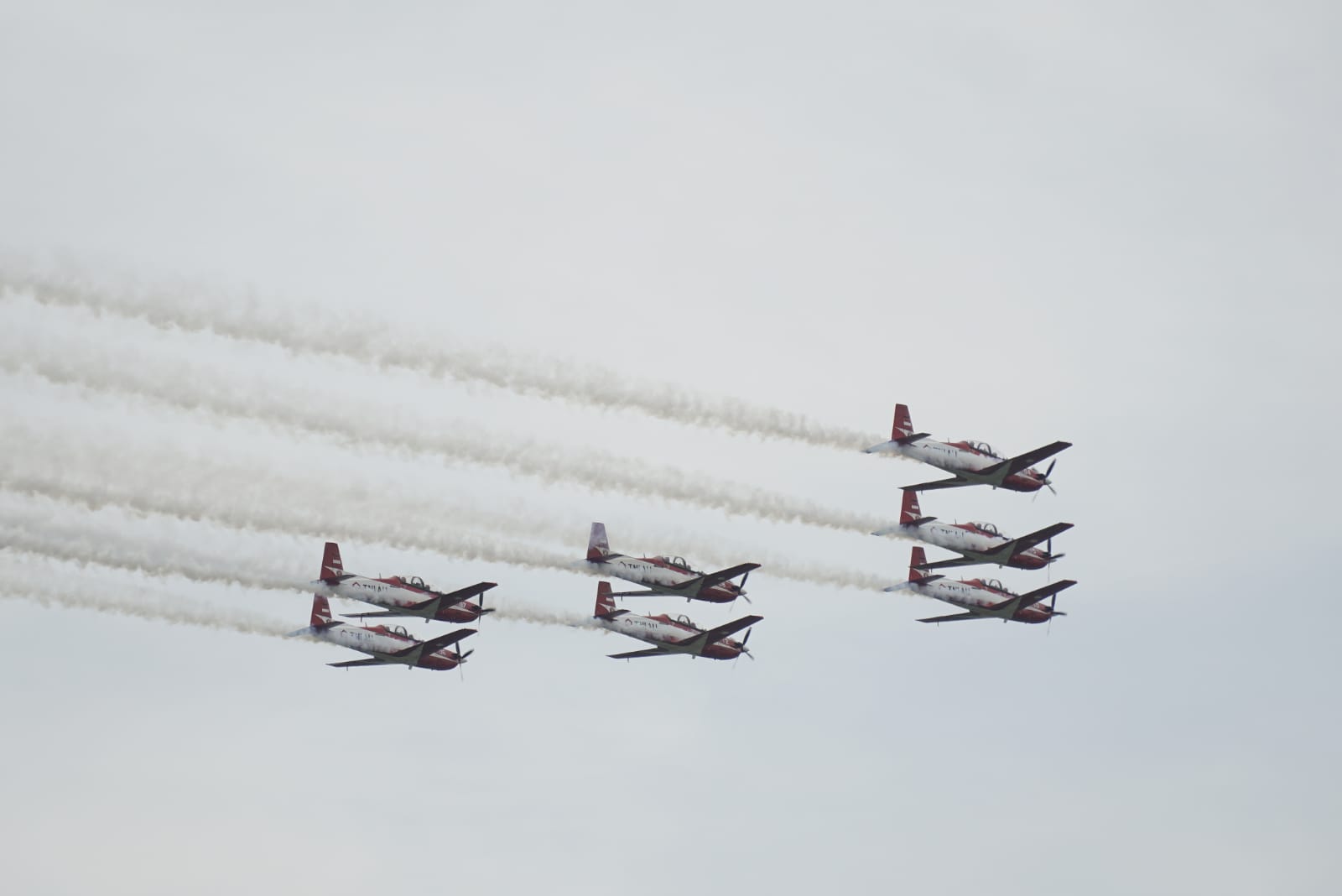 Meriahkan Atraksi Penerbangan Aerobatic JAT TNI AU, Kadispora Pekanbaru Harapkan Dukungan Masyarakat