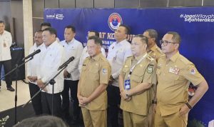 17634558901000380987